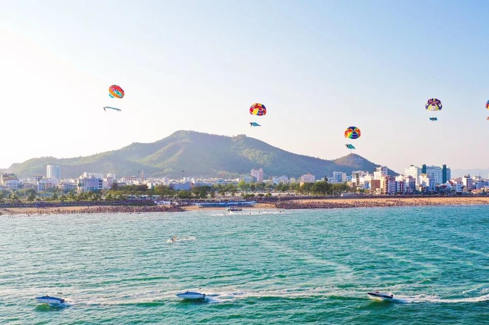 so huu nhieu loi the bat dong san quy nhon giu vung da tang truong