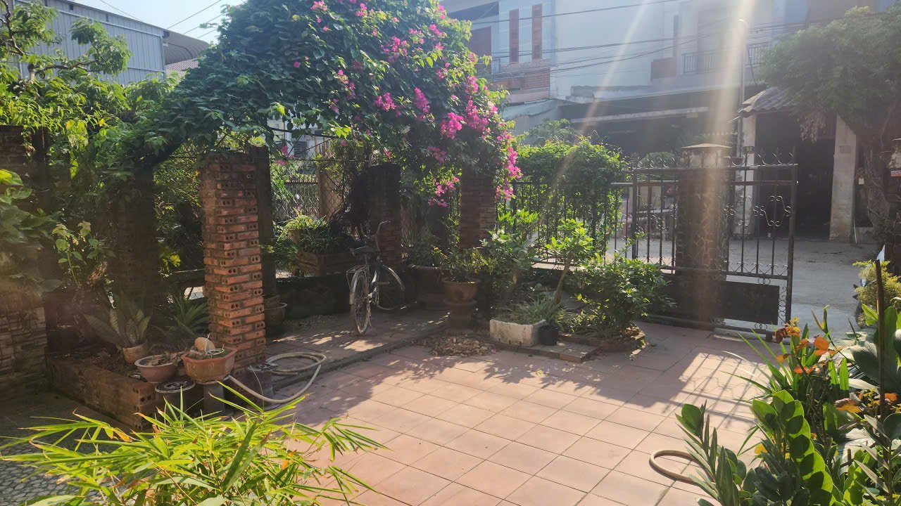 Nhà MT Diêu Trì Nhà MT Diêu Trì