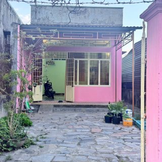 Nhà hẻm Lạc Long Quân